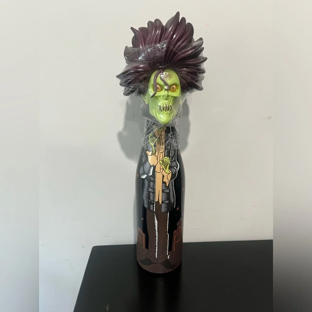 Disney’s Hocus Pocus Billy Butcherson Water Bottle
